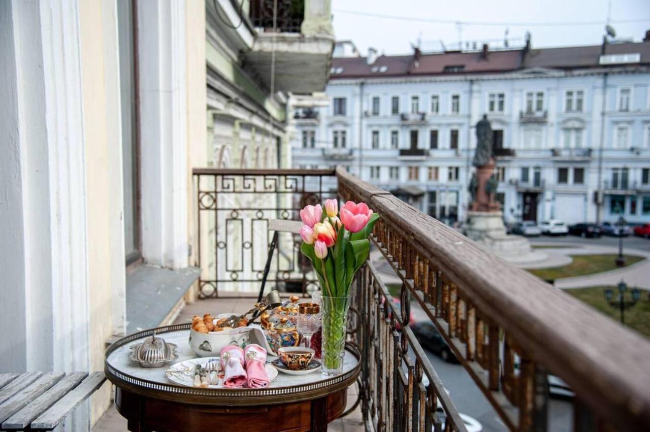 Esther House Hotel Museum Odessa Ngoại thất bức ảnh