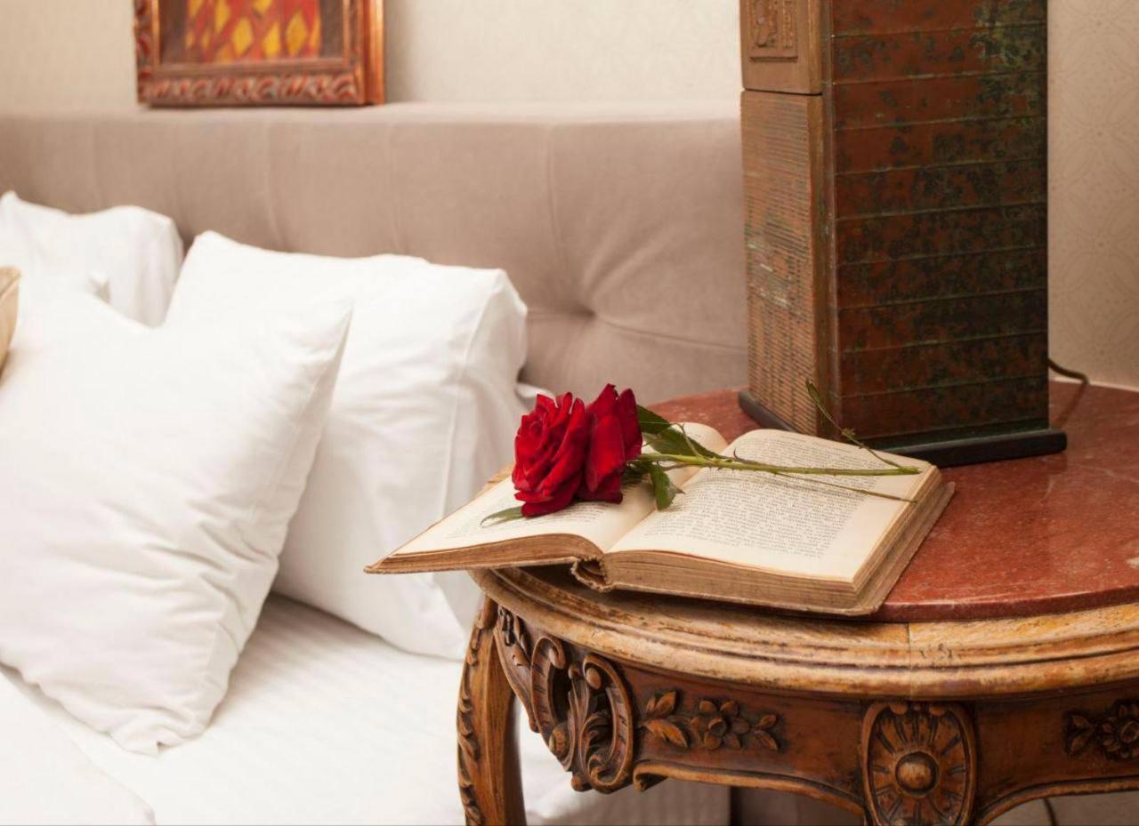 Esther House Hotel Museum Odessa Ngoại thất bức ảnh