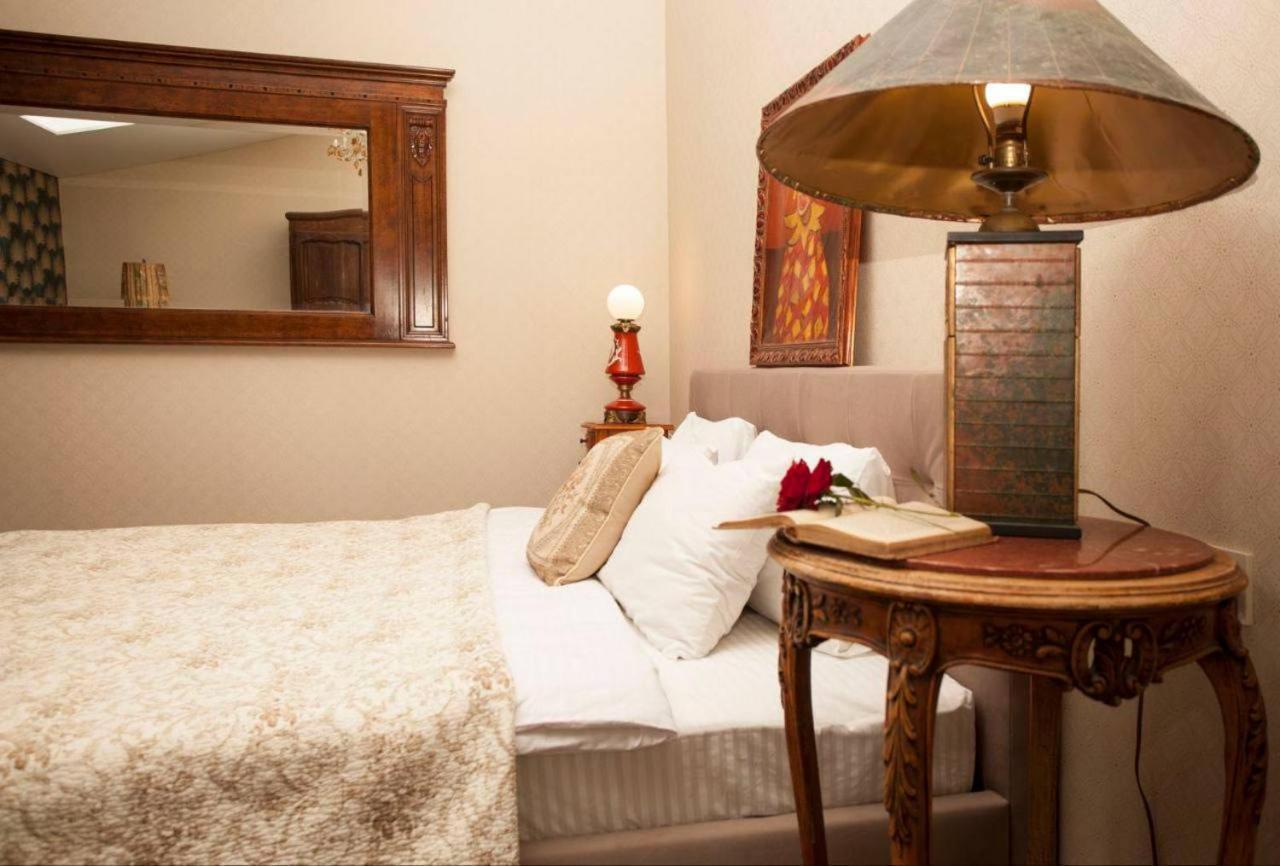 Esther House Hotel Museum Odessa Ngoại thất bức ảnh